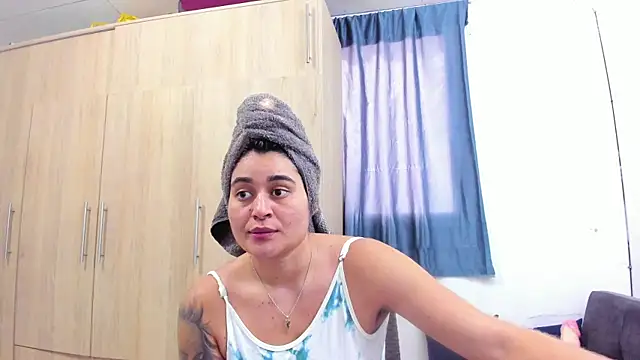 Chat XXX en directo de andreita_trujillos