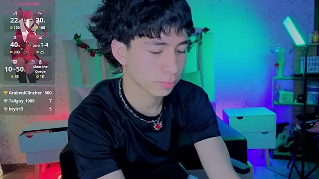 kaelwolf_tay 即時 XXX 聊天