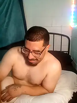 k1oudE Chat XXX in diretta