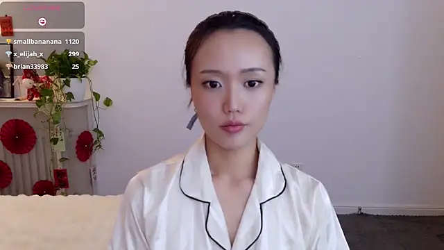 Chatroom XXX en direct de Nitamade79