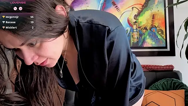 SujannaVarma_のライブXXXチャット