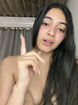 _tina_9のライブXXXチャット