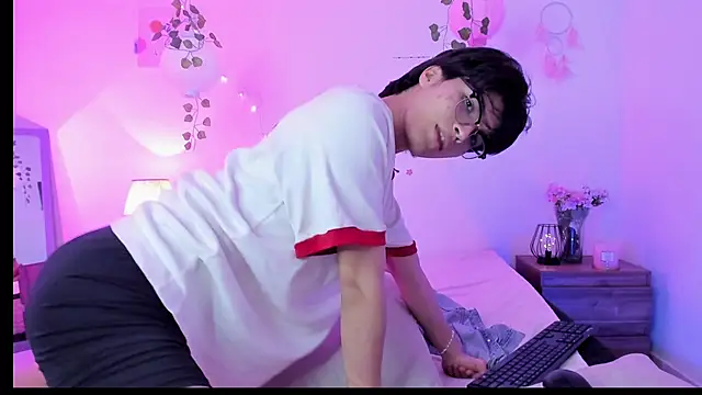 Kai_blaz Chat XXX in diretta