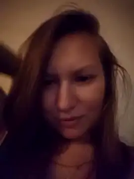 August_Shine Live XXX Chat