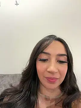 EmmyEvans1 Chat XXX live