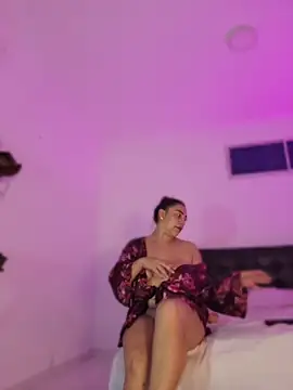 Chatroom XXX en direct de VickyHoult