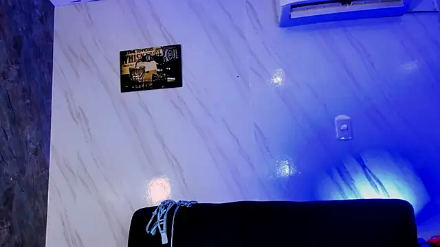 sweet_garden_love Show in webcam