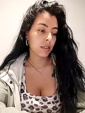 Luianna Chat XXX in diretta