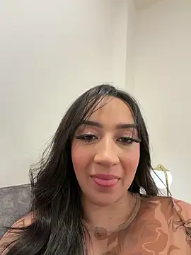 EmmyEvans1 Chat XXX in diretta