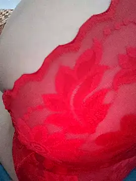 Chat +18 de Haralushiaaa ao vivo