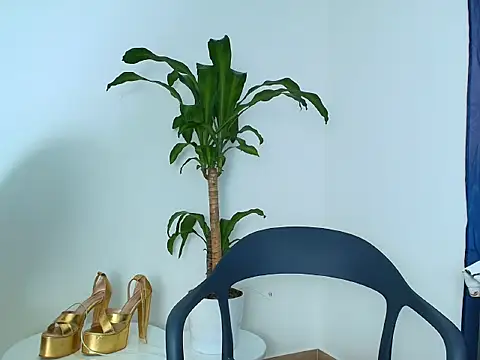 Laura_Cramz – Kamerová šou