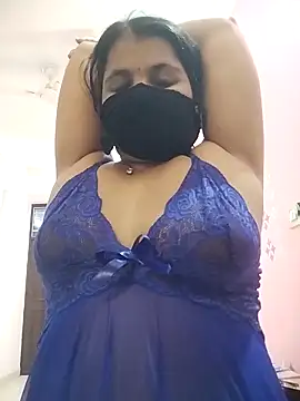 Chat XXX en directo de nikkyguddi