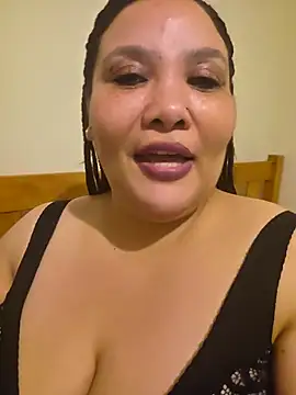 Curvy-Nthabi_X – webcam-show