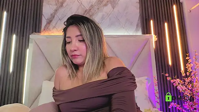 Онлайн чат XXX Happy_tits