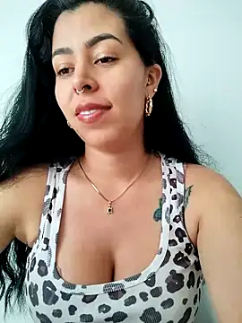 Luianna Live XXX-Chat