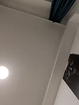 Hadrian2: онлайн-секс-чат