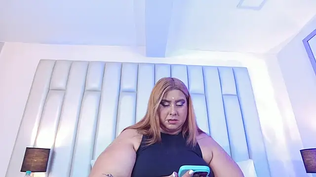 aandreaperez Chat XXX in diretta