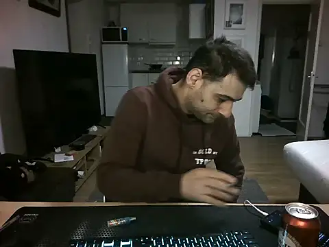 mihaimichael – Naživo XXX chat