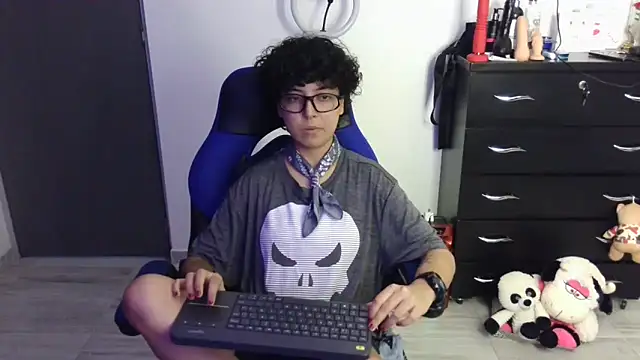 Chatroom XXX en direct de thomascooper7