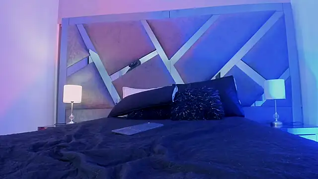 AuroraWishes' Live XXX Chat