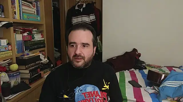 Chat +18 de curiosillo83 ao vivo