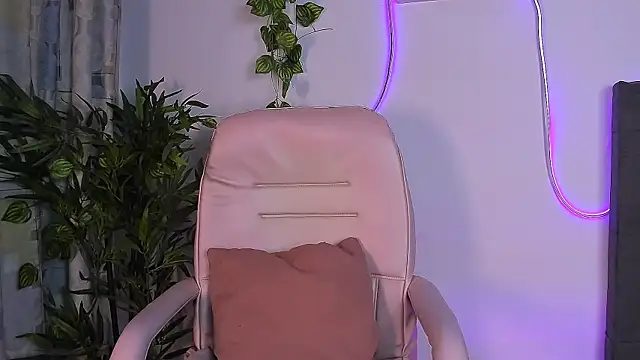 แชท XXX สดของ Quiinn_bx