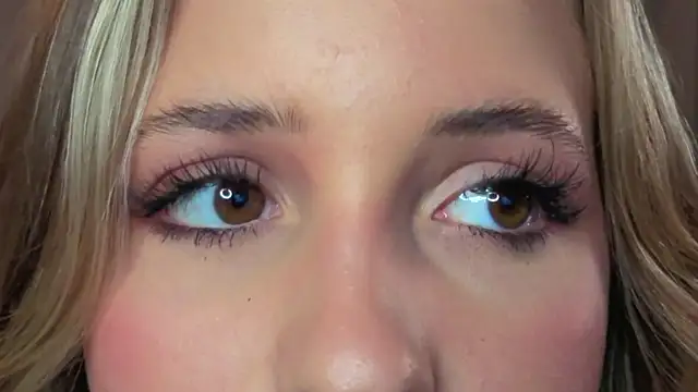 LoveSeekins Live XXX-chat