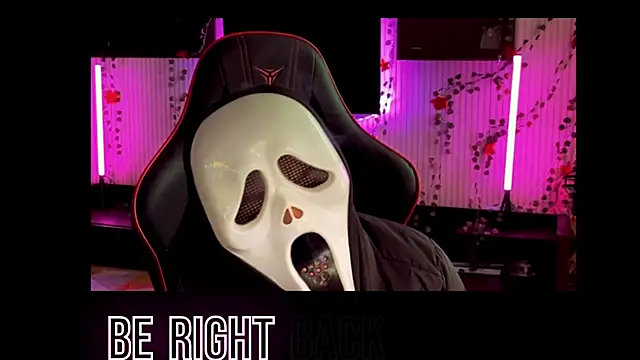 -RED_HAT-のライブXXXチャット