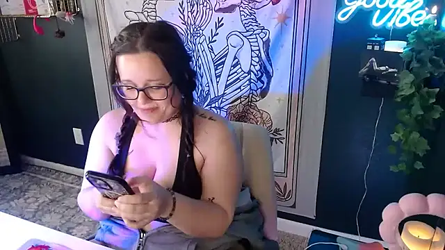 HazeyViolet333 – webcam-show