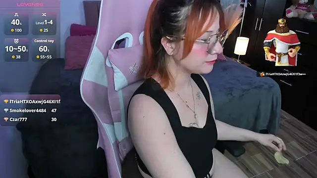 Nina_curves Live XXX-chat