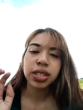 Atenea_7のライブXXXチャット