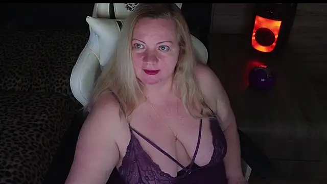 MolligSpielle – Live XXX-chat