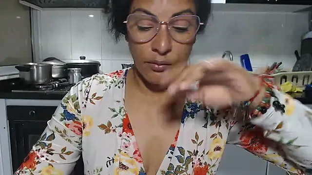 kateleyagrey Live XXX-Chat