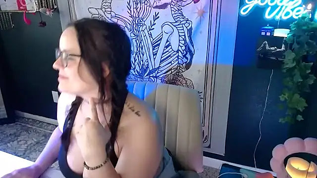 Chat XXX ao vivo de HazeyViolet333