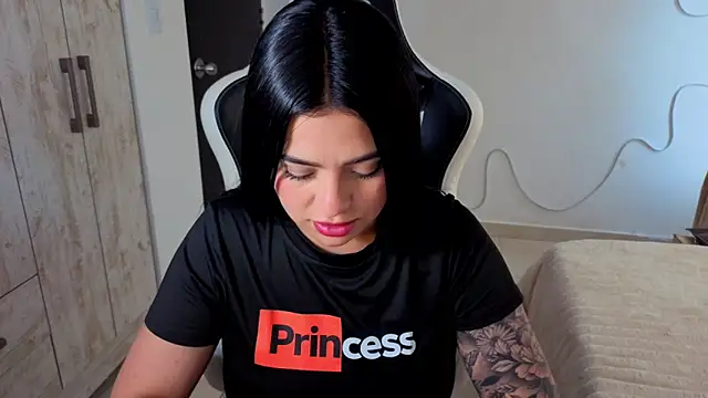 Czat XXX na żywo – Victoryyy_