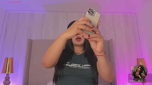 XXX chat uživo modela kaylarossi