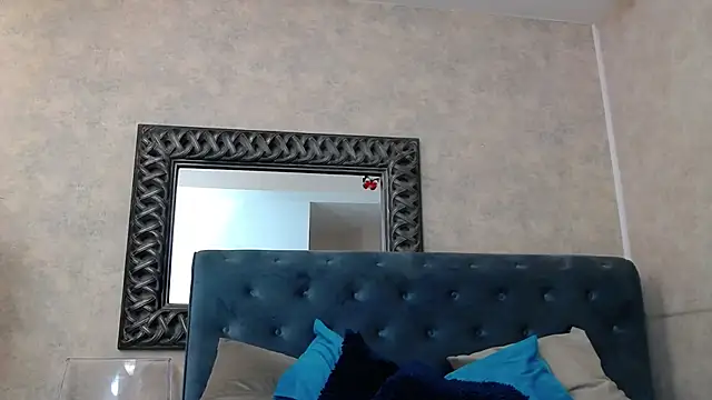 Czat XXX na żywo – SaraElise