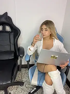 MeilyMuse_Maximus – Kamerová šou