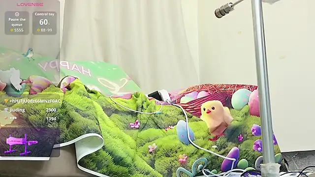 Pokazy przed kamerką – fox-yiyi