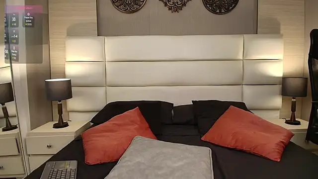 Chat +18 de SuzzieSweet ao vivo