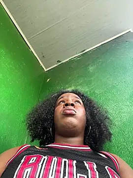 Czat XXX na żywo – LicyEvans1