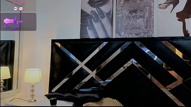 Zoe-yanin's Live XXX Chat