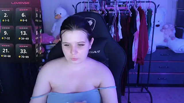 AmyVibess 라이브 XXX 채팅