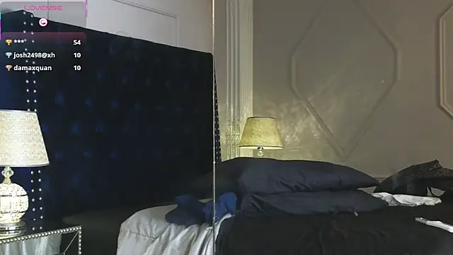 CharlesBrown_ 即時 XXX 聊天