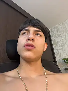 Lander_Cruz webkamerás műsora