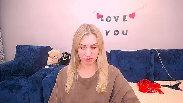 Chat XXX en directo de Polina-Ray