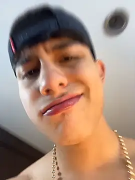 Lander_Cruz Chat XXX live