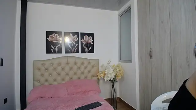 Živý XXX chat pinky_f00x