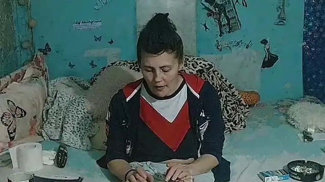 brighteyes77: απευθείας συνομιλία ΧΧΧ