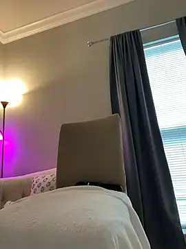 Vivian_MayXxX Show in webcam